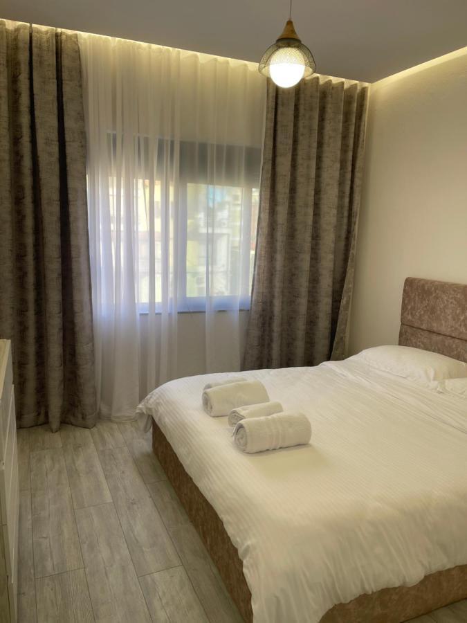 Lacasa-21 Dhjetori Тирана Екстериор снимка